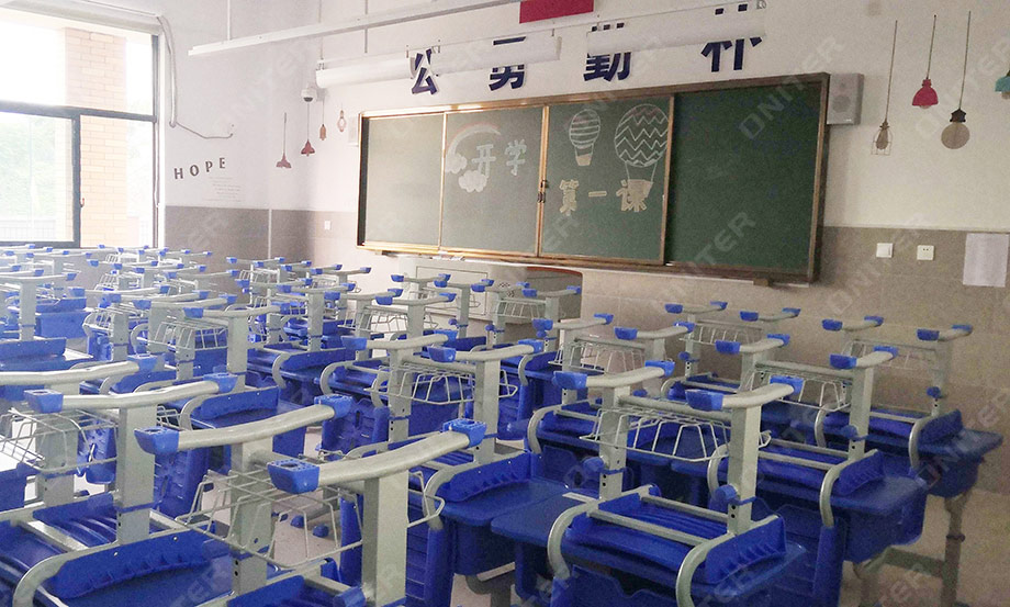 金山桥学校教室使用ONITER木质音箱.jpg